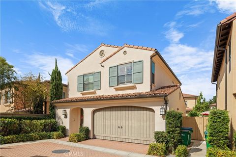 64 Wildvine Irvine CA 92620