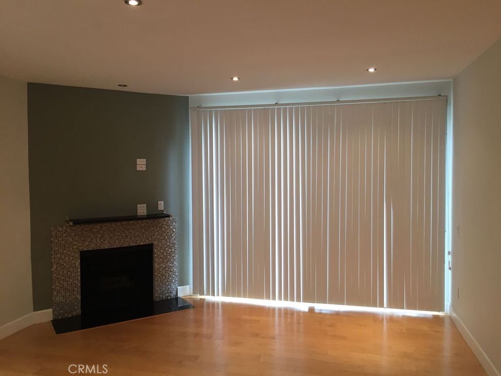 Lakepines - Residential Lease