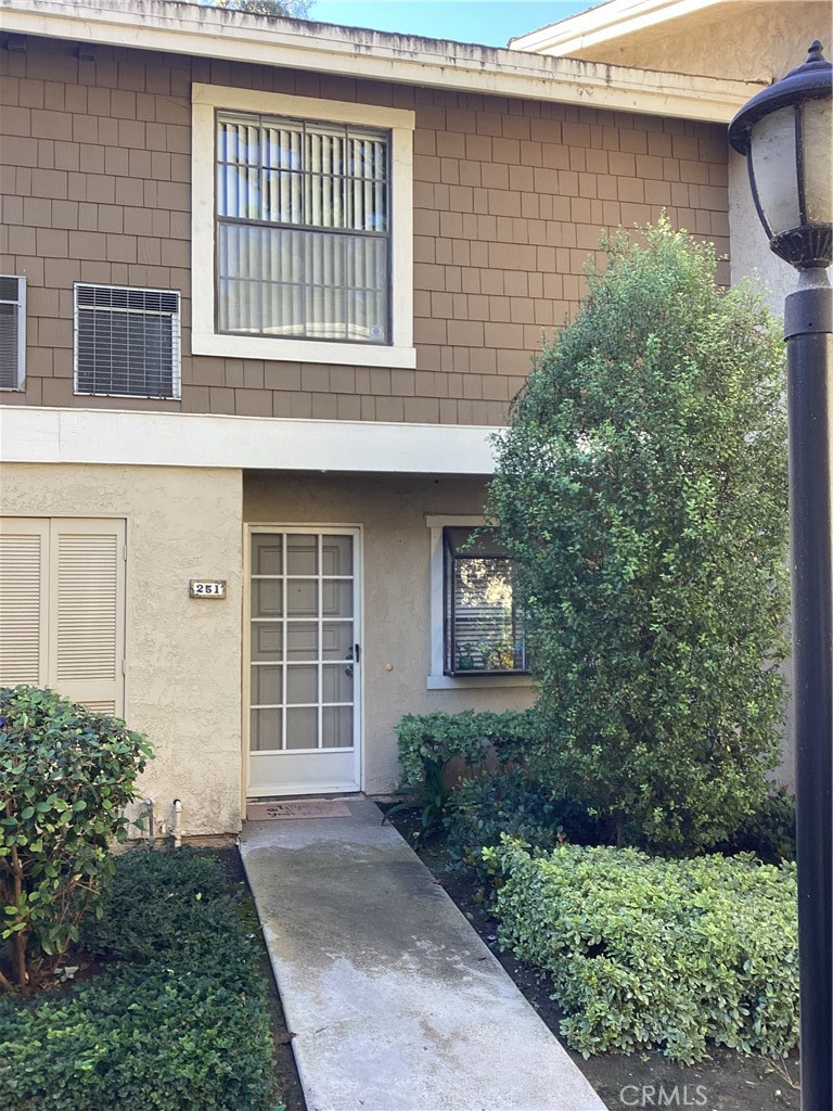 Lakepines - Residential Lease