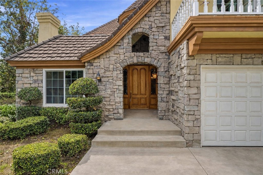 1249 Oakhaven