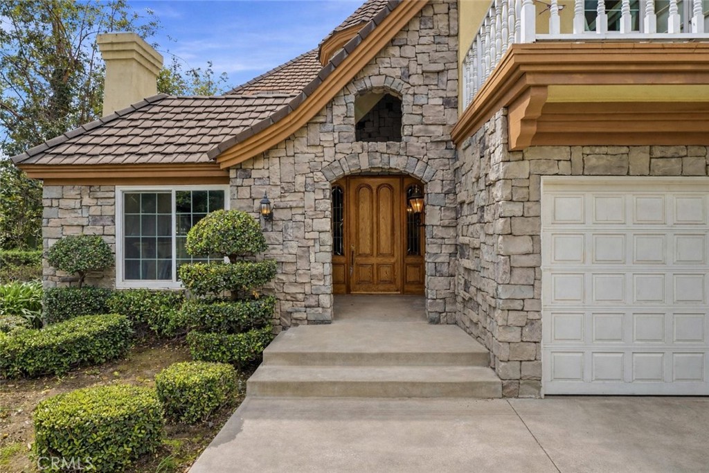 1249 Oakhaven