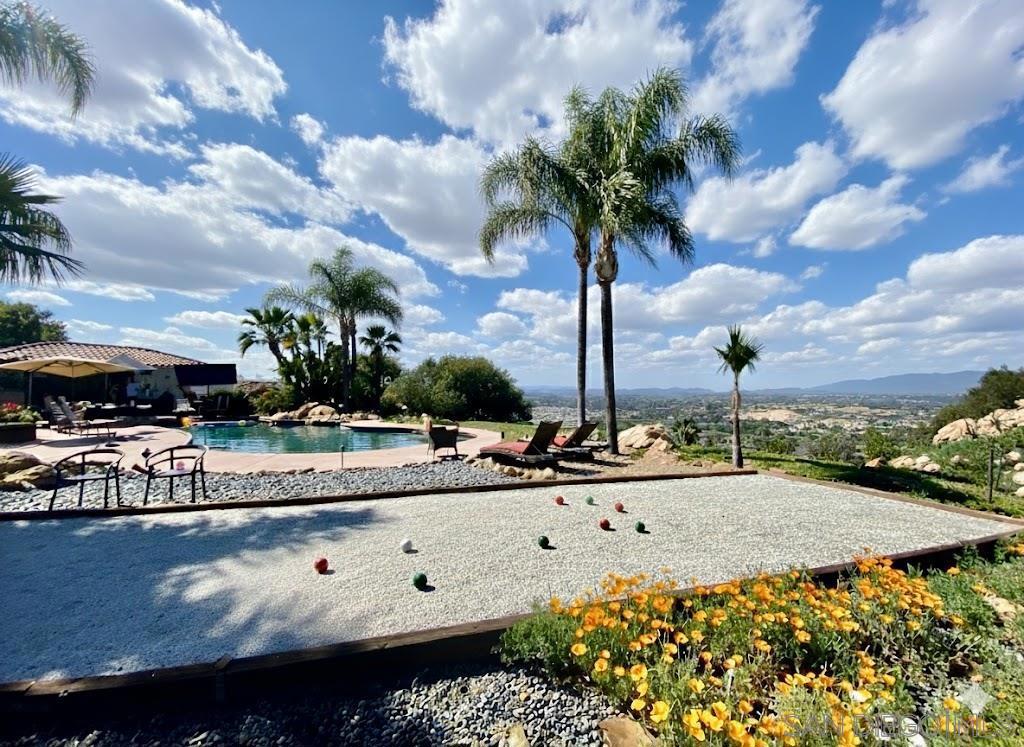Valley Center - Residential