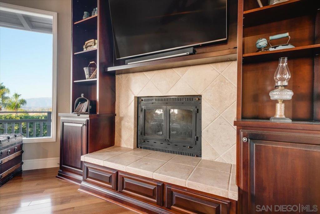 Valley Center - Residential