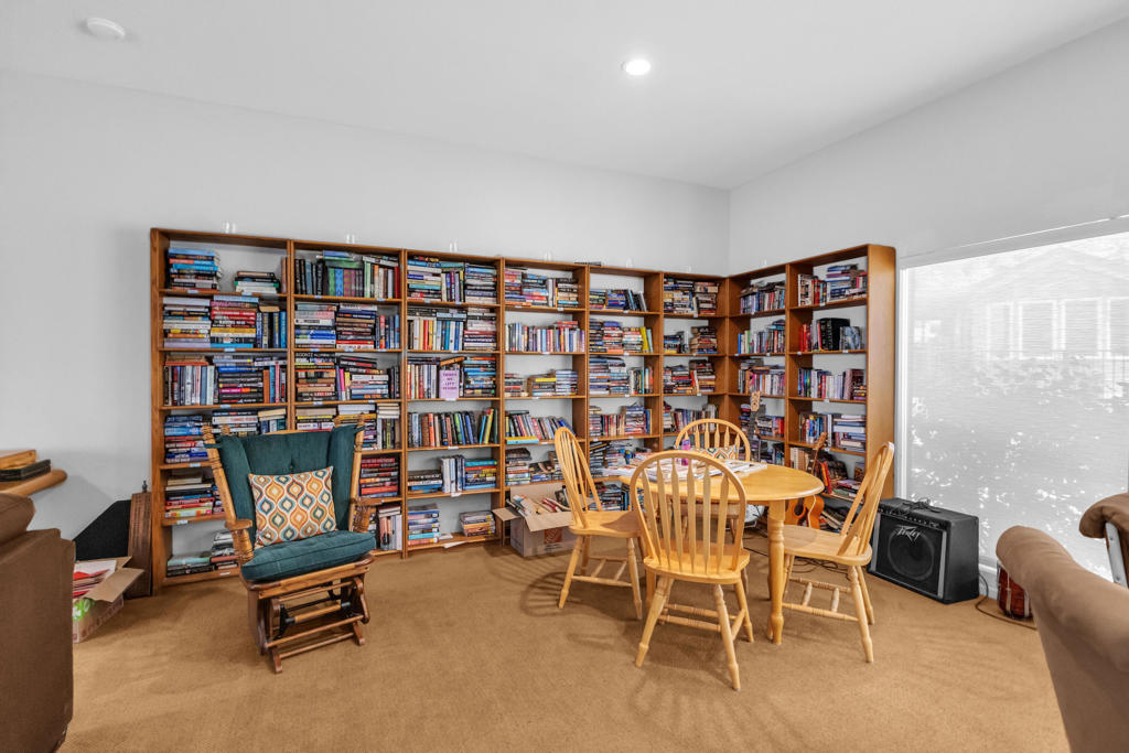 Sungate - Manufactured In Park