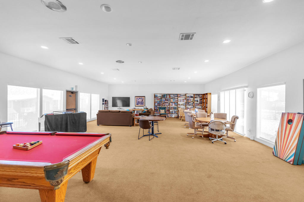 Sungate - Manufactured In Park