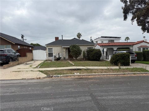 Photo of 4316 W 59th Pl, Los Angeles, CA 90043 (MLS # OC26209062)