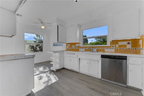 Tiny photo for 20743 Strathern ST, Winnetka, CA 91306 (MLS # SR26225013)