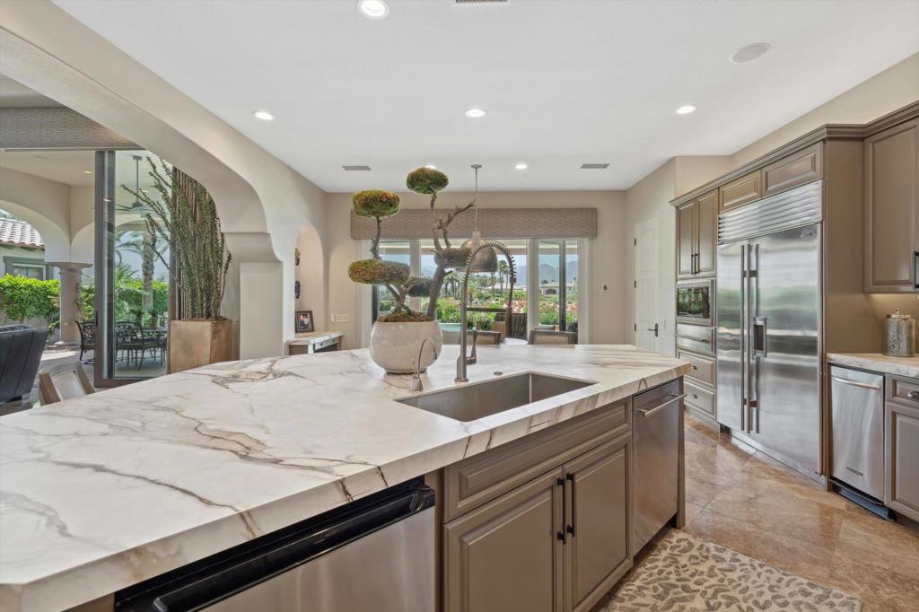 Andalusia at CM - Residential