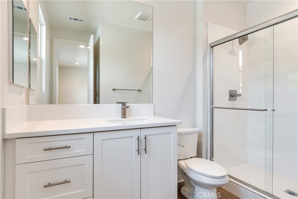 Pacific Royal Oaks - Residential