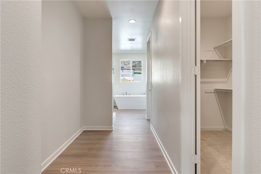 Pacific Royal Oaks - Residential