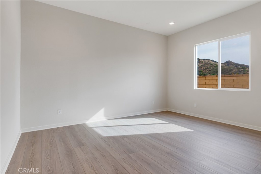 Pacific Royal Oaks - Residential