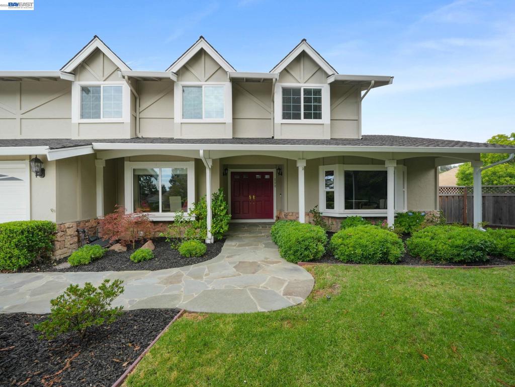 222 Arthur Ct