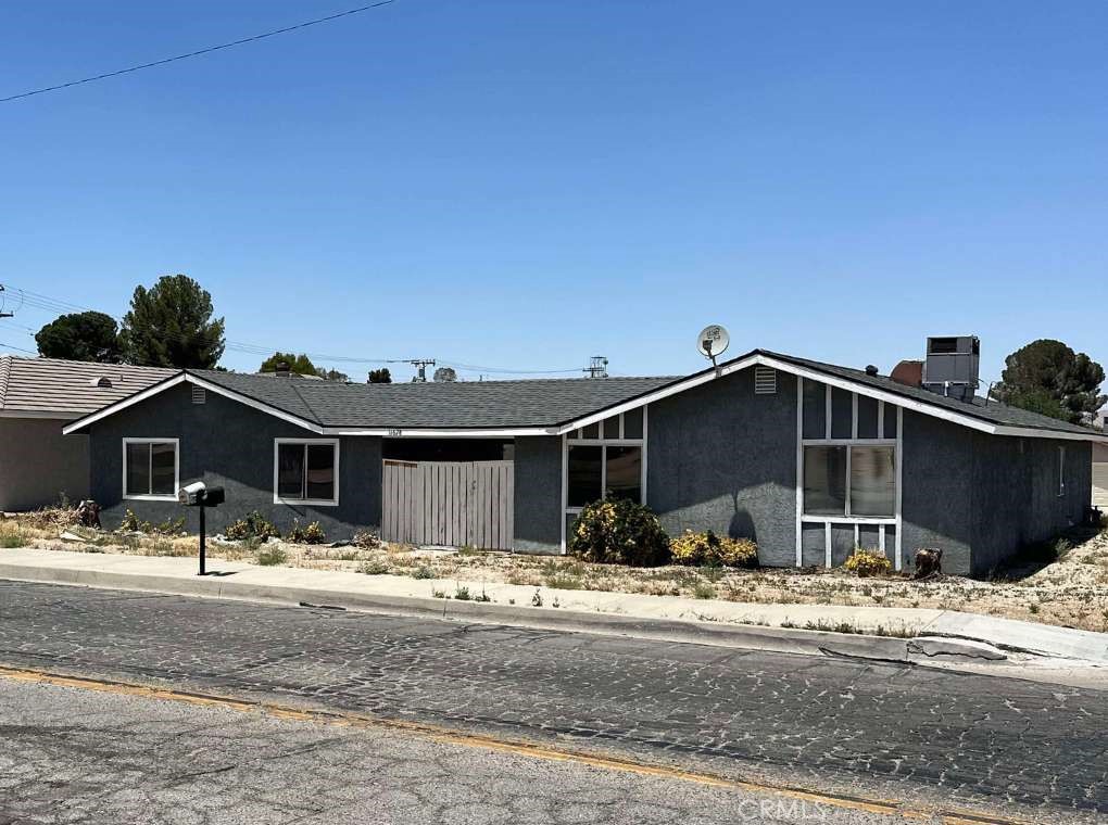 Welcome to a truly versatile two unit property in the City of Victorville. Each of the two independent units boasts two bedrooms and two full bathrooms, providing ample room and privacy for occupants. The layouts are designed to maximize both functionality and a sense of openness, offering comfortable living environments. Unit A features a new roof, water heater, and has been recently remodeled this year. This versatile property offers comfort and potential, making it an ideal choice for homeowners and investors alike. It's conveniently located close to the 15 Freeway, ensuring an easy commute.