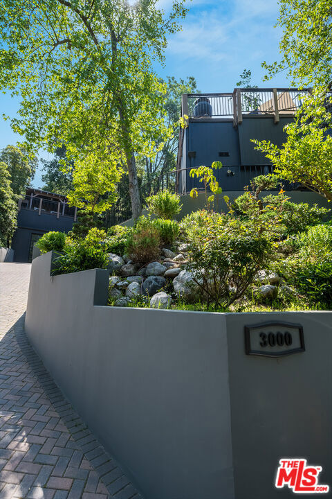 3000 Cornwall Drive