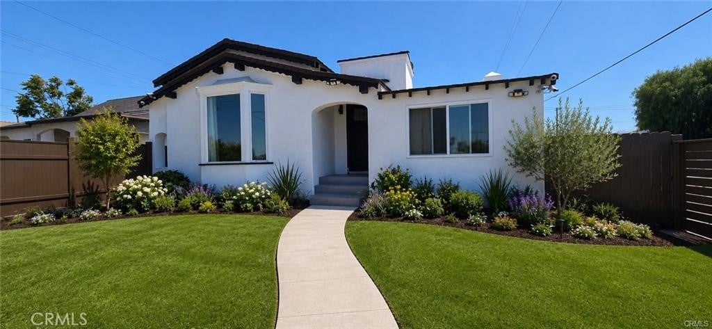 Photo of 1558 W 105th ST, Los Angeles, CA 90047 (MLS # DW26171260)