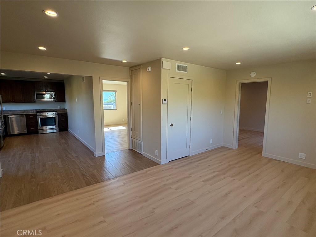 Lantern Village Central (LDC) - Residential Lease