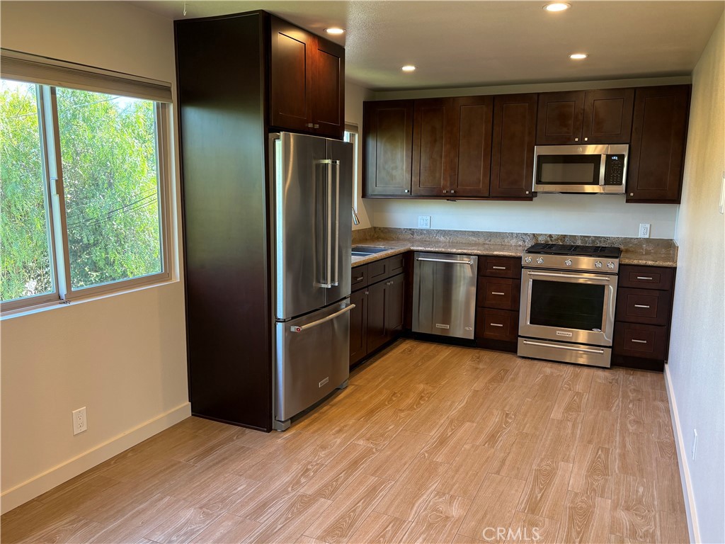 Lantern Village Central (LDC) - Residential Lease