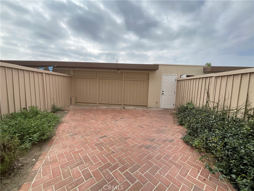 Villa Pacific (VPAC) - Residential Lease