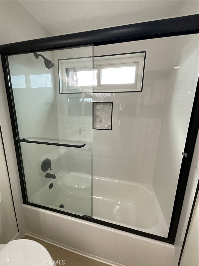 Villa Pacific (VPAC) - Residential Lease