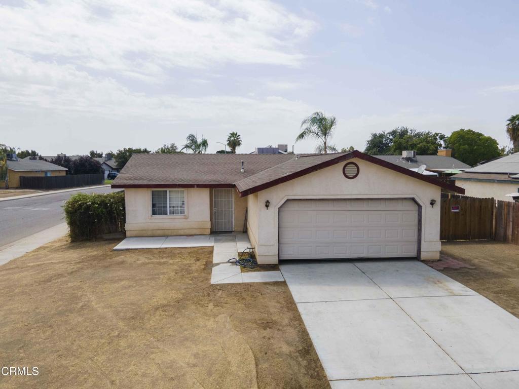 Make offers subject to interior inspection. Matterport 3D Tour available. Highest and best offer is due back by Monday, September 15th, 2025. Amazing investment opportunity. This 2 bedroom, 1 bath home will make a great rental property or first-time home. It is located on a corner lot in a quiet Southwest neighborhood - Ridgeview Estates. It has a spacious backyard with a covered patio.