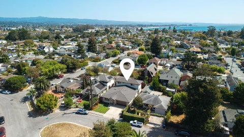 Photo of 116 Continental Street, Santa Cruz, CA 95060 (MLS # ML82061695)