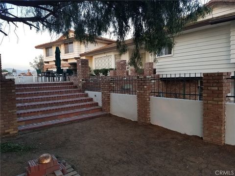 Photo of 8450 54th St, Jurupa Valley, CA 92509 (MLS # CV26071624)