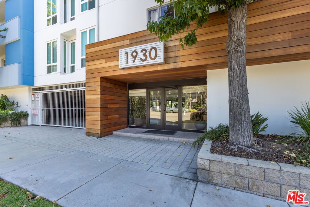 Photo of 1930 S Beverly Glen Boulevard #306, Los Angeles, CA 90025 (MLS # 26841035)