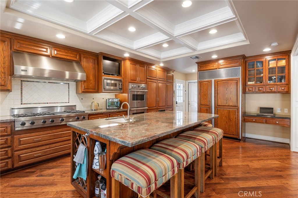3249 N Rancho La Carlota