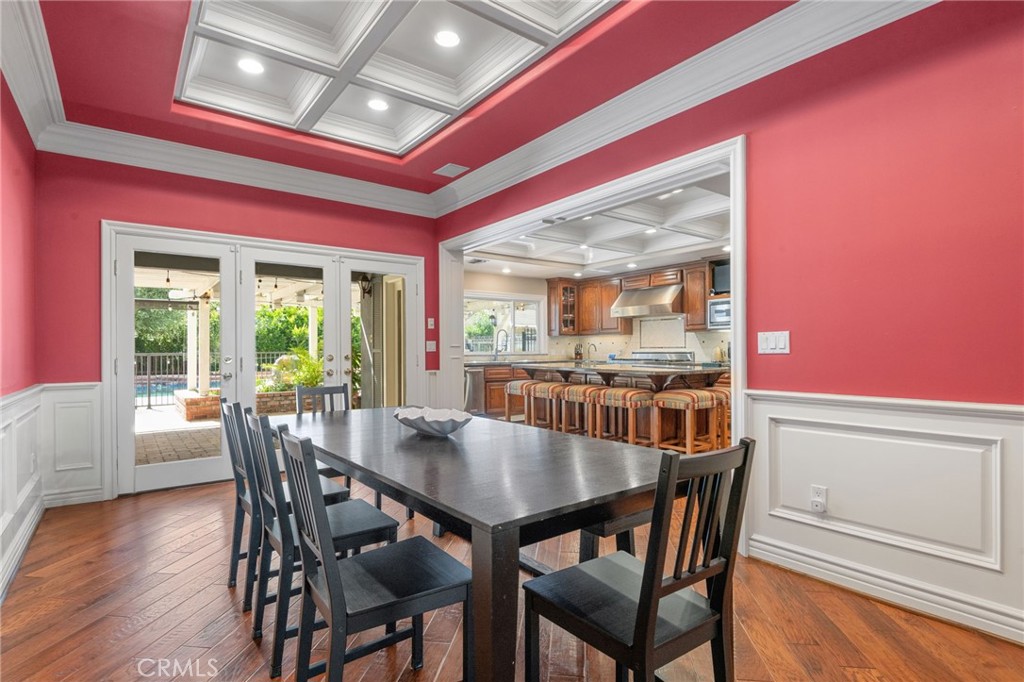3249 N Rancho La Carlota