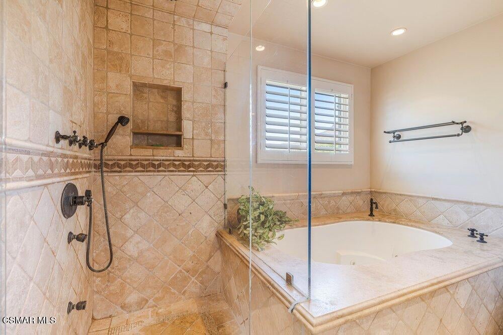 5301 Cedarhaven Drive