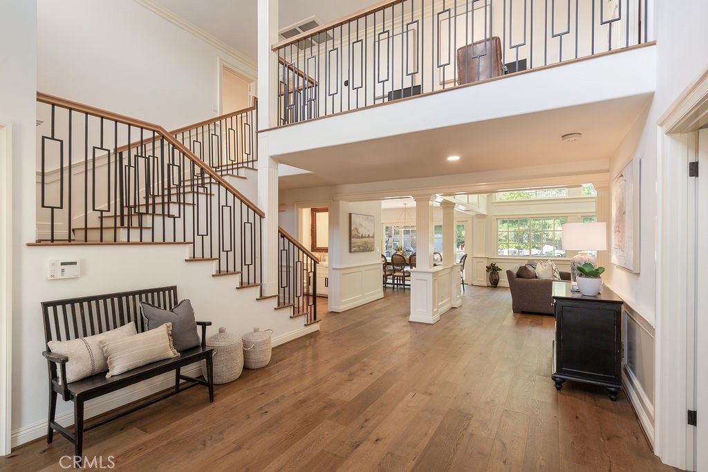 3911 E Rolling Green