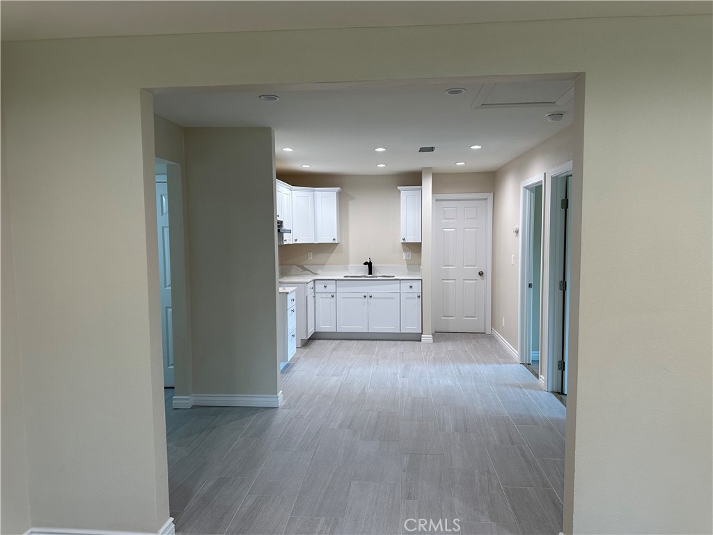 1189 W 19th Street