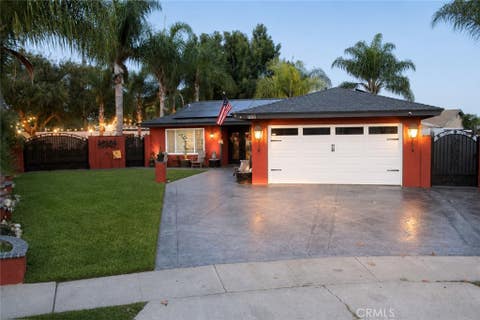 Photo of 1405 Halladay, Santa Ana, CA 92707 (MLS # IV26184530)
