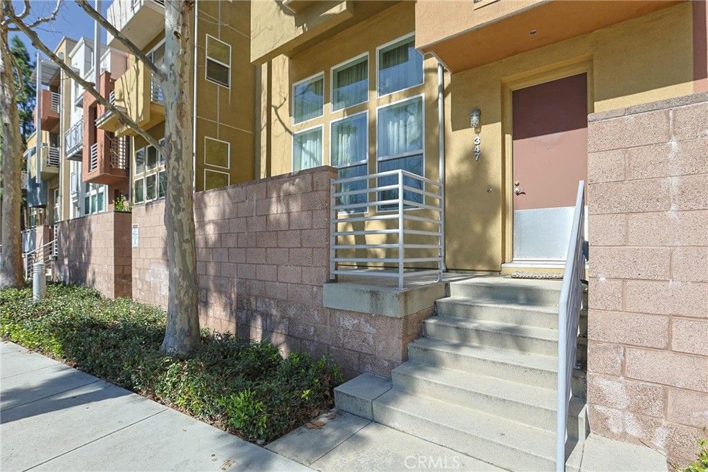 Photo of 347 E Memory Ln, Santa Ana, CA 92705 (MLS # PW26038902)