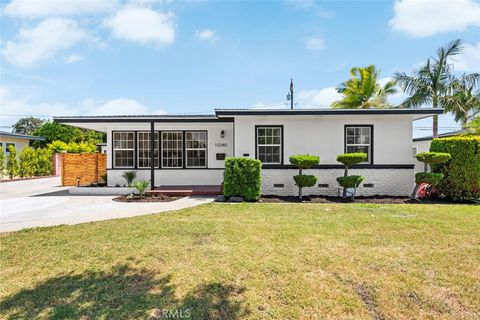 Photo of 10340 Clancey Avenue, Downey, CA 90241 (MLS # PW26098779)