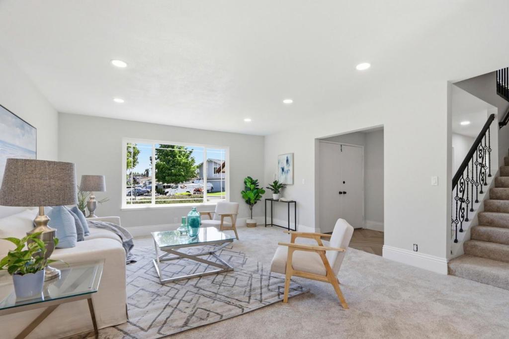 929 Cape Morris Place