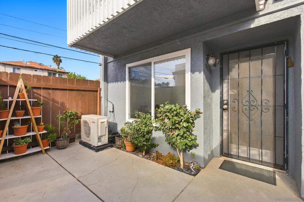1538 Missouri St C