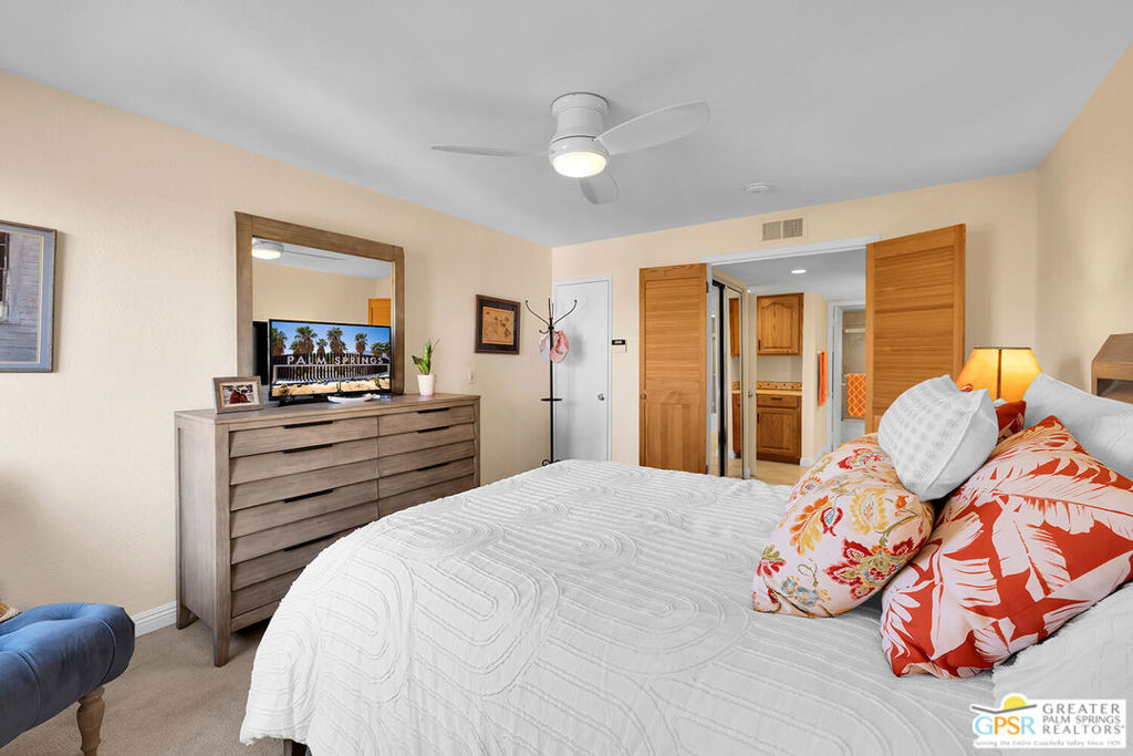 Ramon Estados - Residential