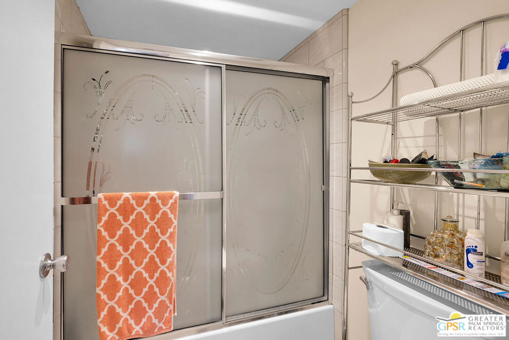 Ramon Estados - Residential