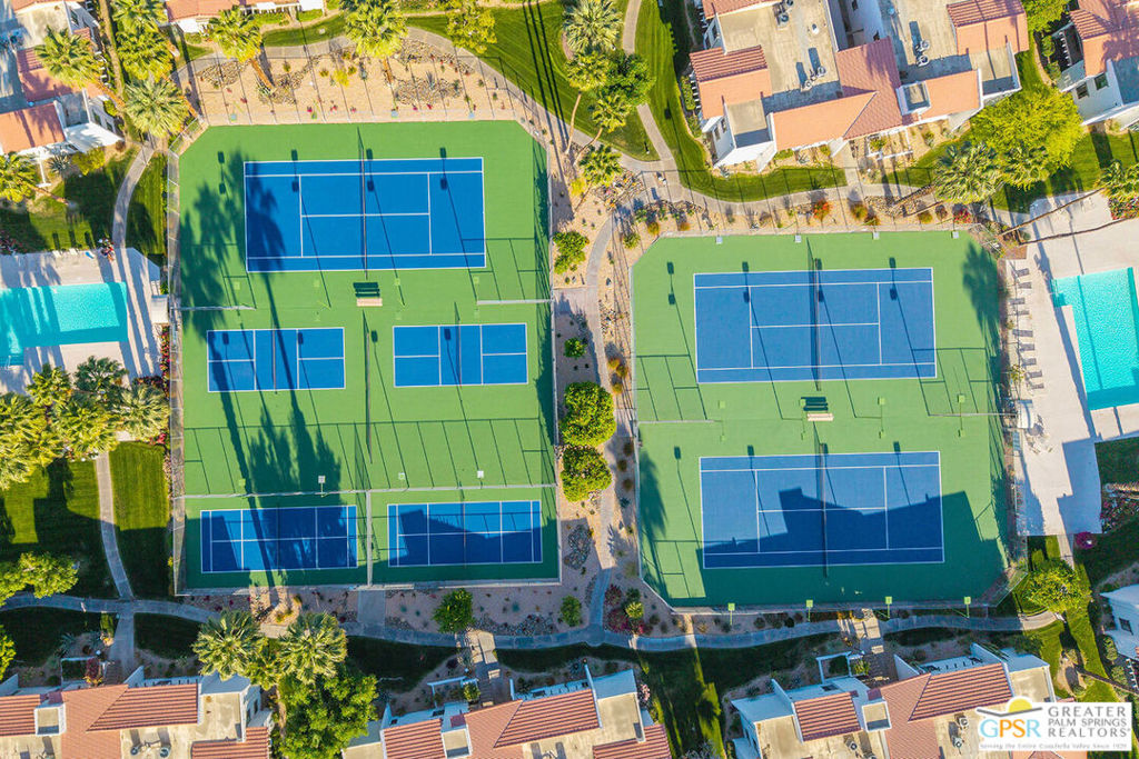 Ramon Estados - Residential