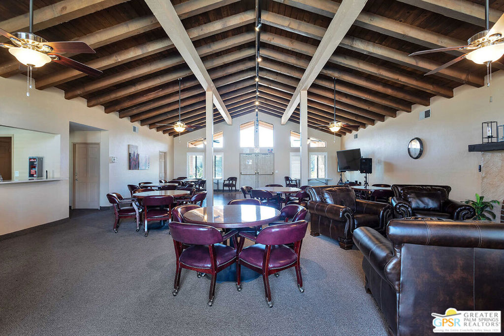 Ramon Estados - Residential