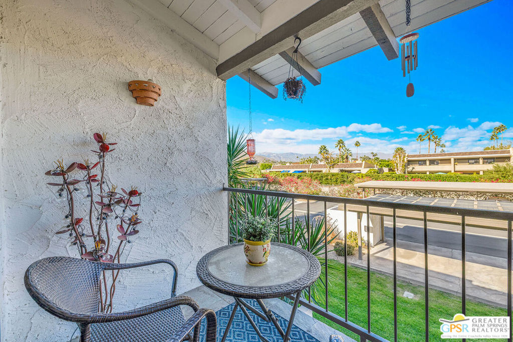 Ramon Estados - Residential