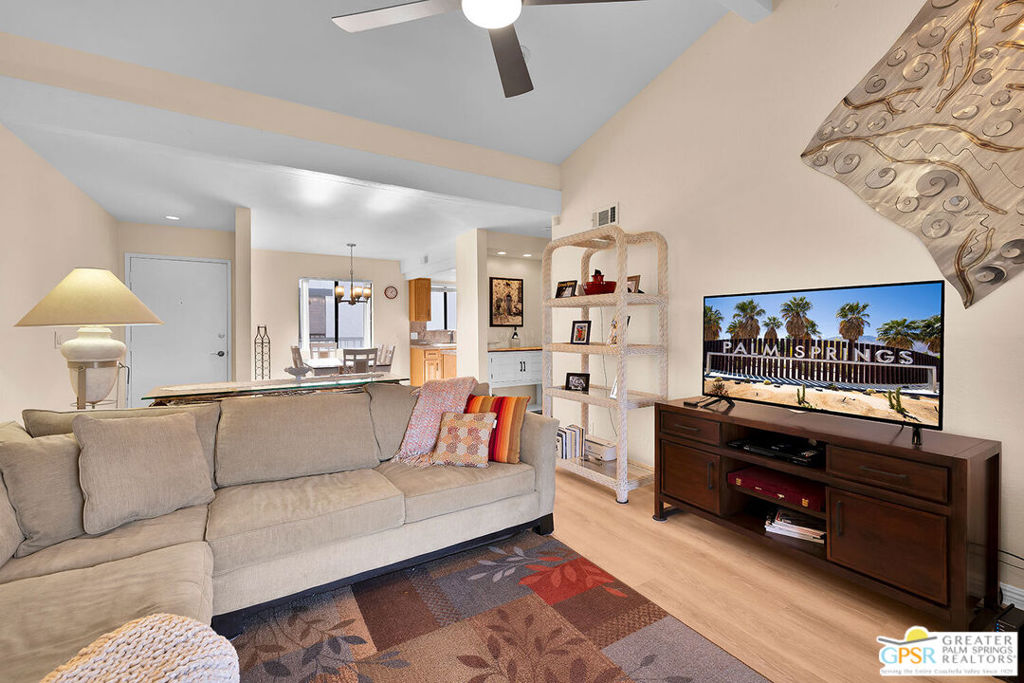 Ramon Estados - Residential