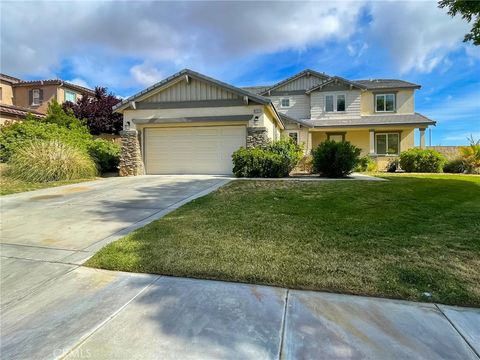 Photo of 6727 Miramar Ln, Palmdale, CA 93551 (MLS # SR26033425)