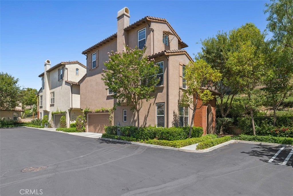 214 Tall Oak, Irvine CA 92603