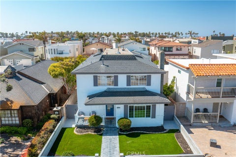 Photo of 4920 Island View St St, Oxnard, CA 93035 (MLS # SR26226341)