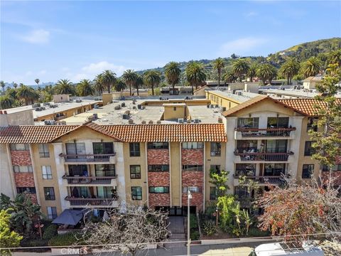 1735 N Fuller Los Angeles CA 90046