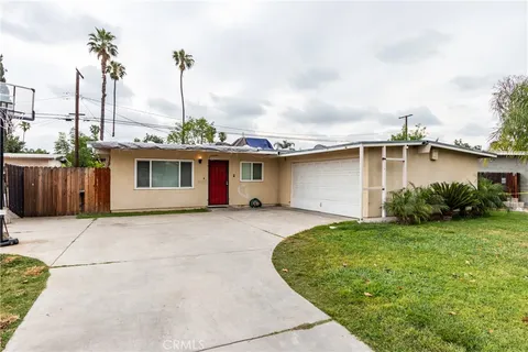 MLS: HD26073077