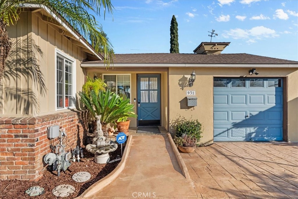 931 E Princeton Street