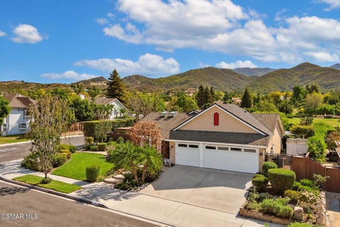 Photo of 1014 La Grange Avenue, Newbury Park, CA 91320 (MLS # 226005006)